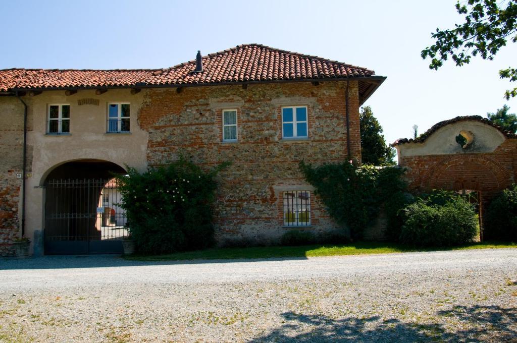 Agriturismo Camisassi Салуццо Экстерьер фото